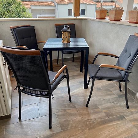 ברבריגה Apartment Enis מראה חיצוני תמונה