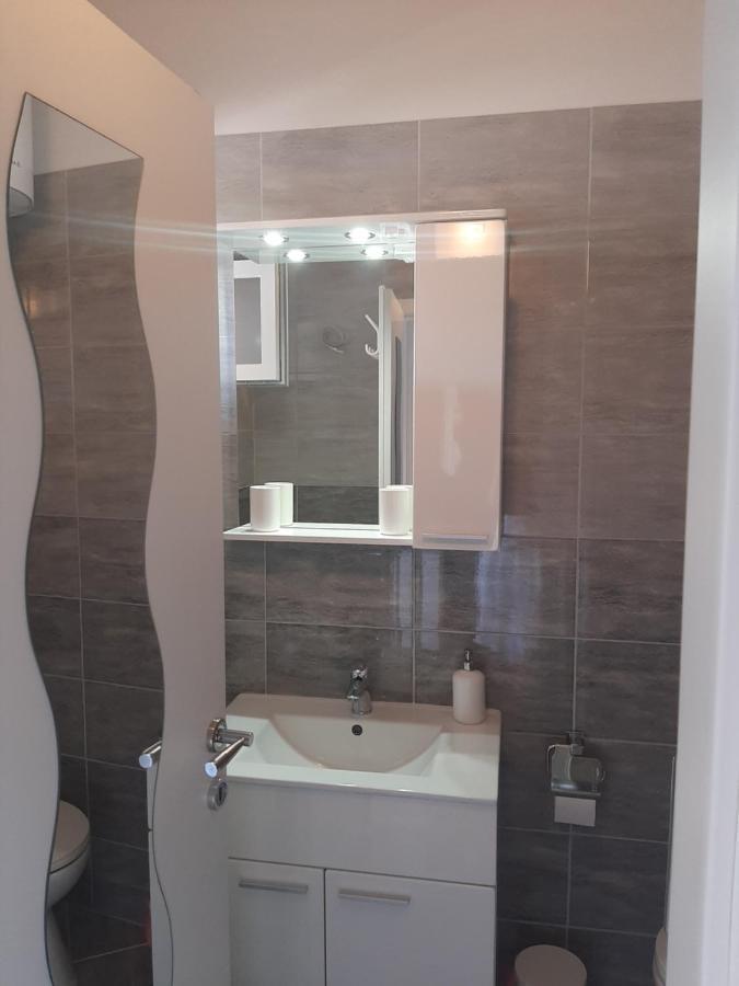 ברבריגה Apartment Enis מראה חיצוני תמונה